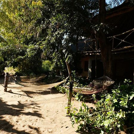 Mufasa Eco Lodge Monkey Bay Extérieur photo
