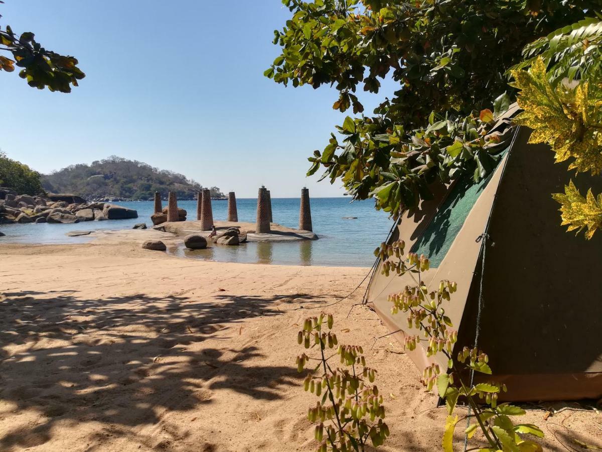 Mufasa Eco Lodge Monkey Bay Extérieur photo