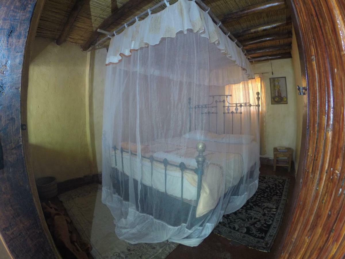 Mufasa Eco Lodge Monkey Bay Extérieur photo